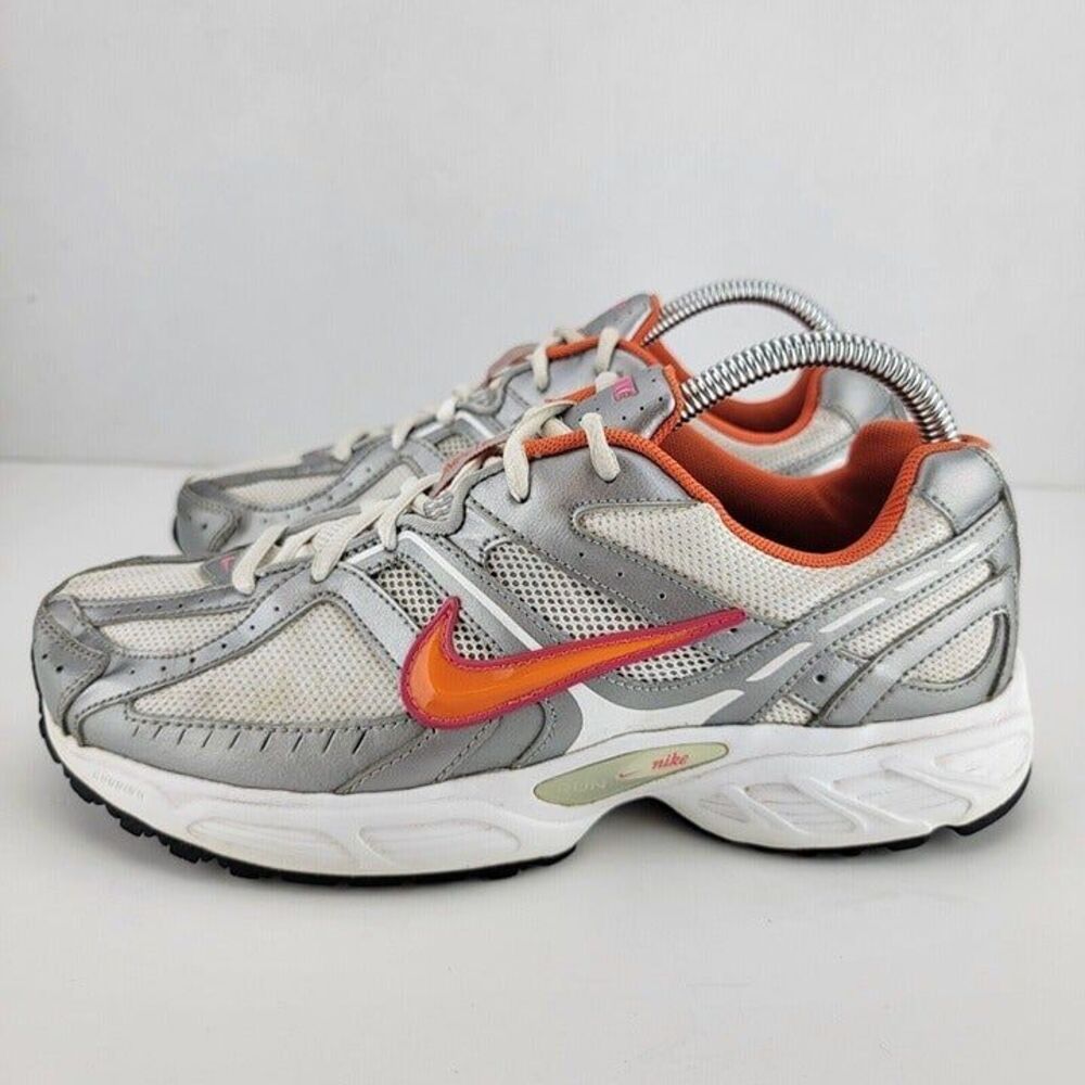 Nike Womens Size 8.5 Gray Compete Running Shoes Athletic Sneakers 318425-181